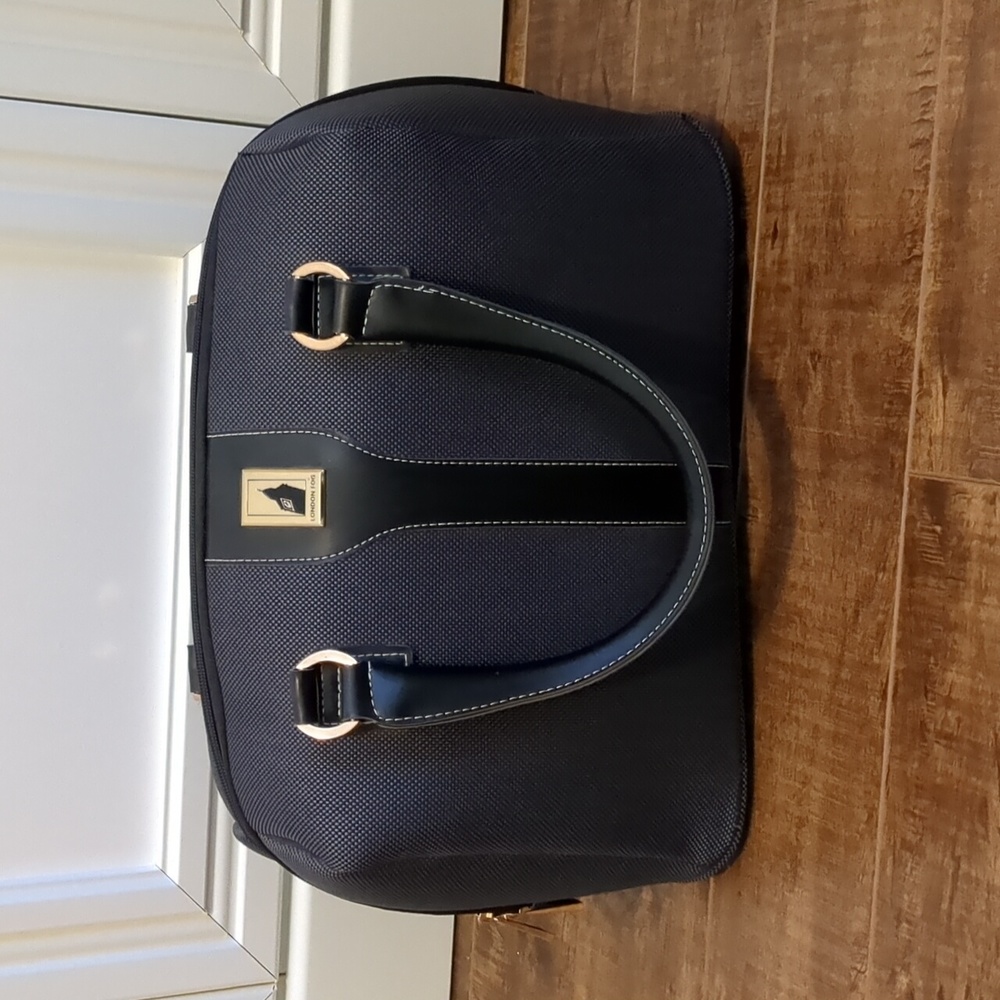 London Fog Navy and Black Travel Bag